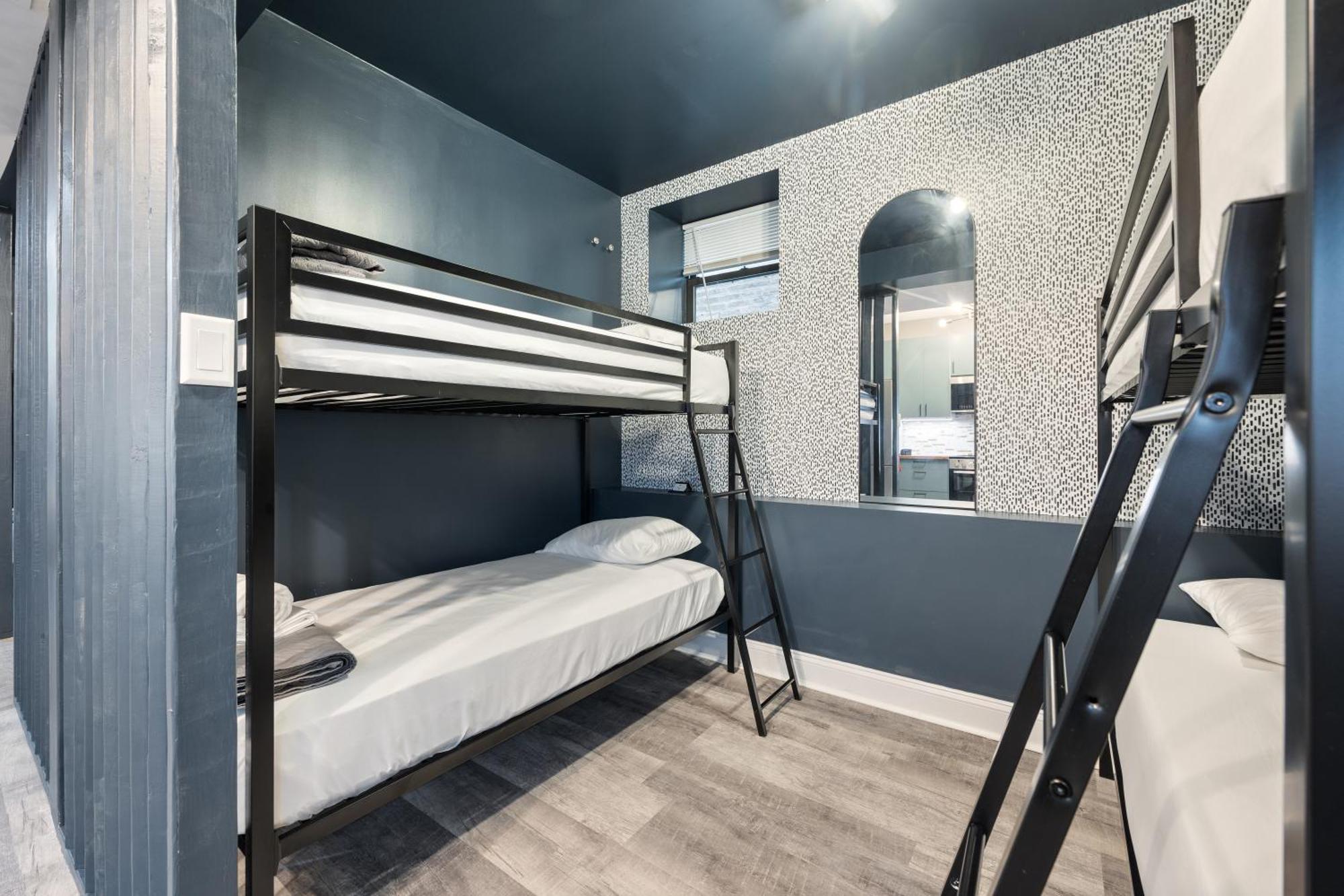 Wrigleyville Suites Chicago Exterior foto